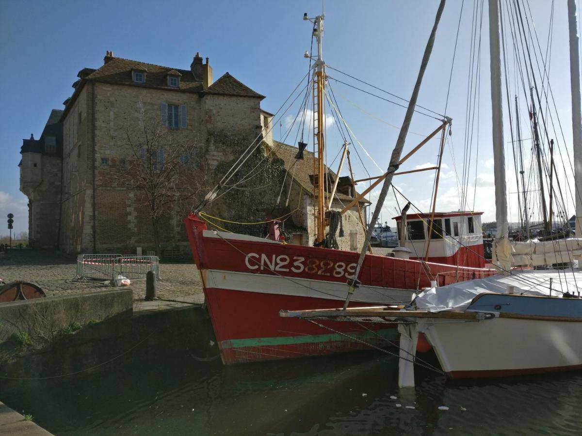 Studio Centre Historique Honfleur Exteriör bild