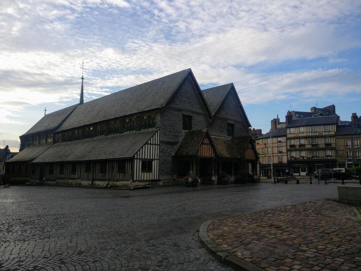 Studio Centre Historique Honfleur Exteriör bild