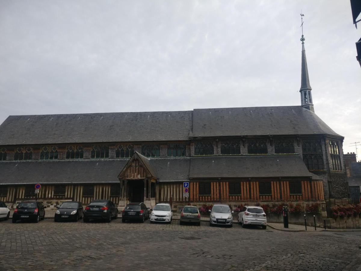 Studio Centre Historique Honfleur Exteriör bild