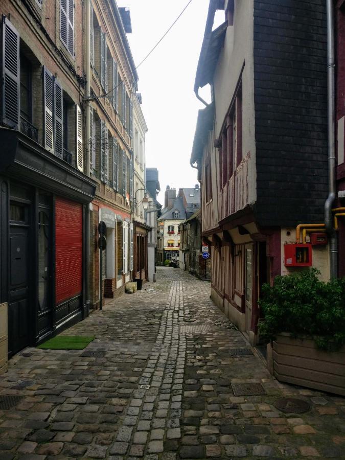 Studio Centre Historique Honfleur Exteriör bild